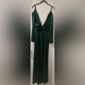 Emerald Green Side Small Shoulder Baring Long Sleeve Floor Length Gown